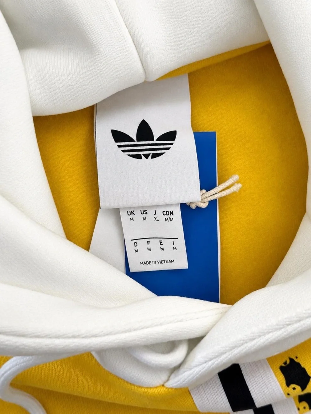 adidas Men’s Yellow, White & Black Graphic Zip-Up Hoodie